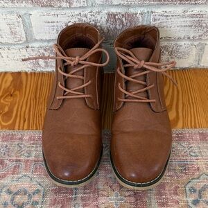 London Fog Men's Tan Brown Chukka Boots